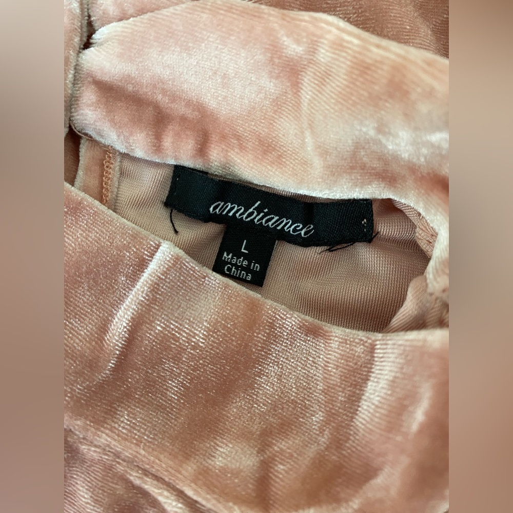 Crushed Velvet Bodysuit • Pink - Picture 10 of 10